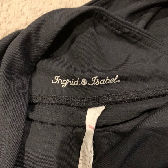 Ingrid and Isabel maternity leggings. - Picture 5 of 8